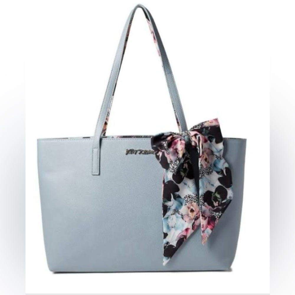 💙🦋BETSY JOHNSON BLUE FLOWER XOZARIA TOTE